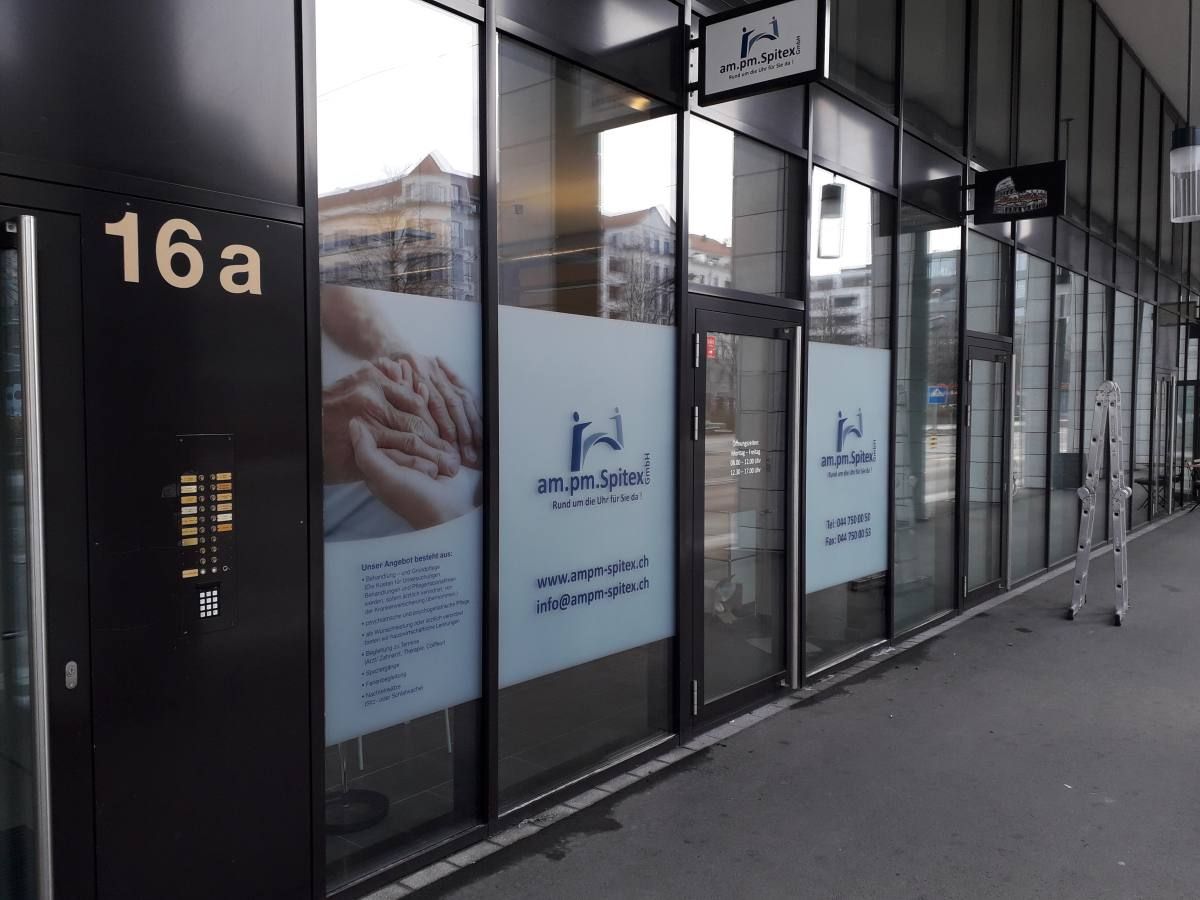 Fensterbeschriftung am,pm.Spitex